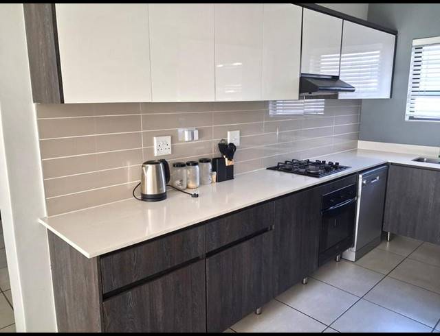 3 BEDROOM PROPERTY TO RENT IN SANDOWN